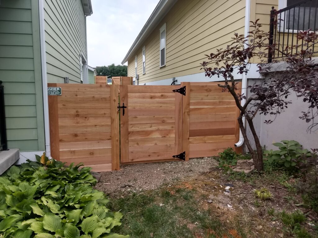 Horizontal Picket Fence